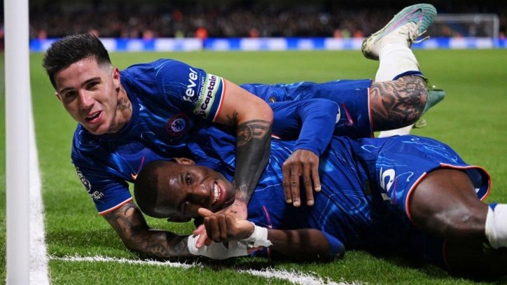 เชลซี ขึ้นเต็ง 2 แชมป์พรีเมียร์ลีก - แมนฯ ซิตี้ ถอยเต็ง 4 หลังฟุบไม่ฟื้น