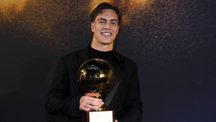 เด็ก ยูเวนตุส คว้าแข้งดาวรุ่งแห่งปี Golden Boy 2024