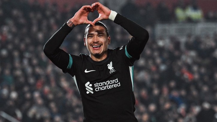 เบรนท์ฟอร์ด พบ ลิเวอร์พูล : นูนเยซ ฮีโร่เหมาทดเจ็บ หงส์เข้าป้าย 2-0
