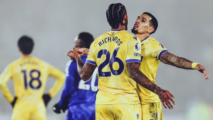 เลสเตอร์ พบ พาเลซ : จิ้งจอกอาการหนัก พังคาบ้าน 0-2 จมรองบ๊วย