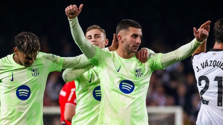 บาเลนเซีย พบ บาร์ซ่า : บุญทุ่มแรงจัดฟัดค้างคาว 5-0 ลิ่วตัด โกปา เดล เรย์